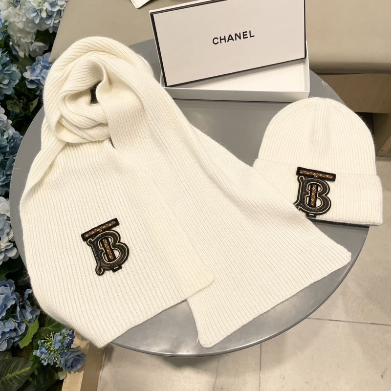 Burberry Caps Scarfs